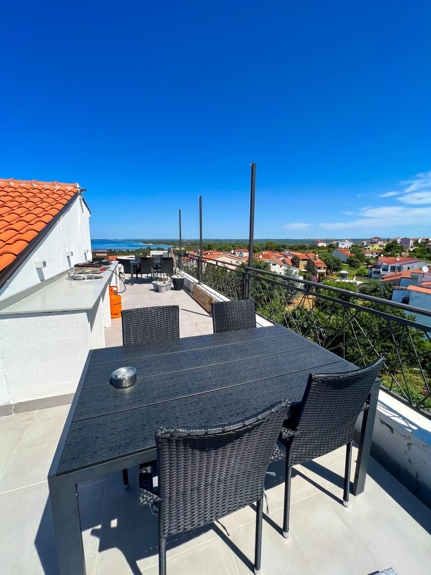 Apartments Korana Pula Luaran gambar